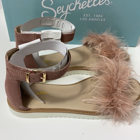 Seychelles Ruffle A Few pink suede feather sandals - Picture 3 of 7
